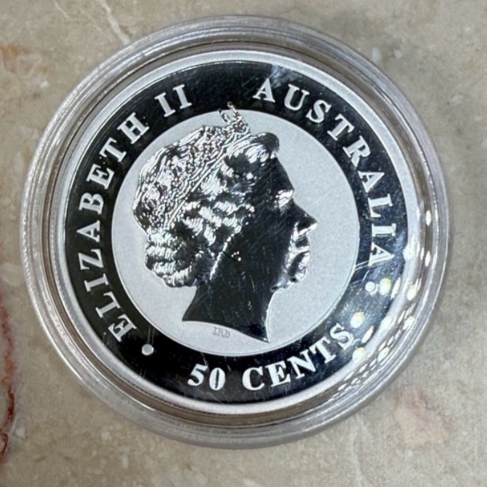 Australian 50 Cents Coin in Protective Case 999 Silver 1/2 oz
